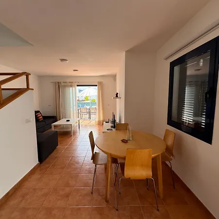 Papagayo House Vila *